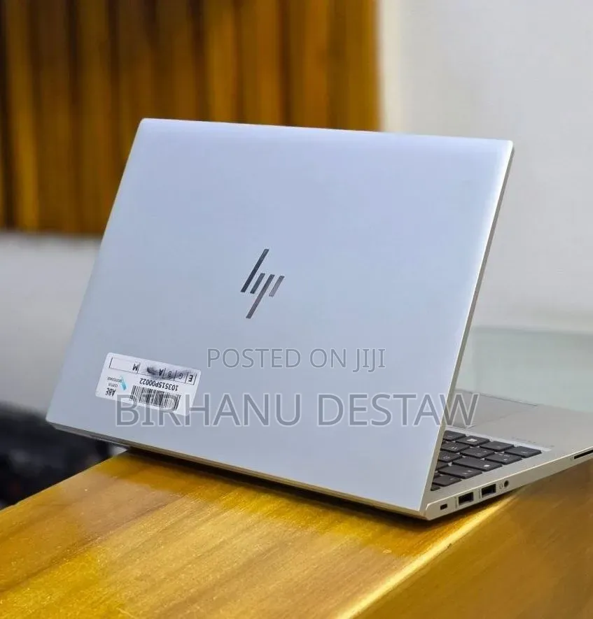 New Laptop HP EliteBook 840 G8 16GB Intel Core i5 SSD 512GB