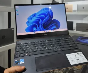 New Laptop Asus Zenbook 14 16GB Intel Core i7 SSD 512GB