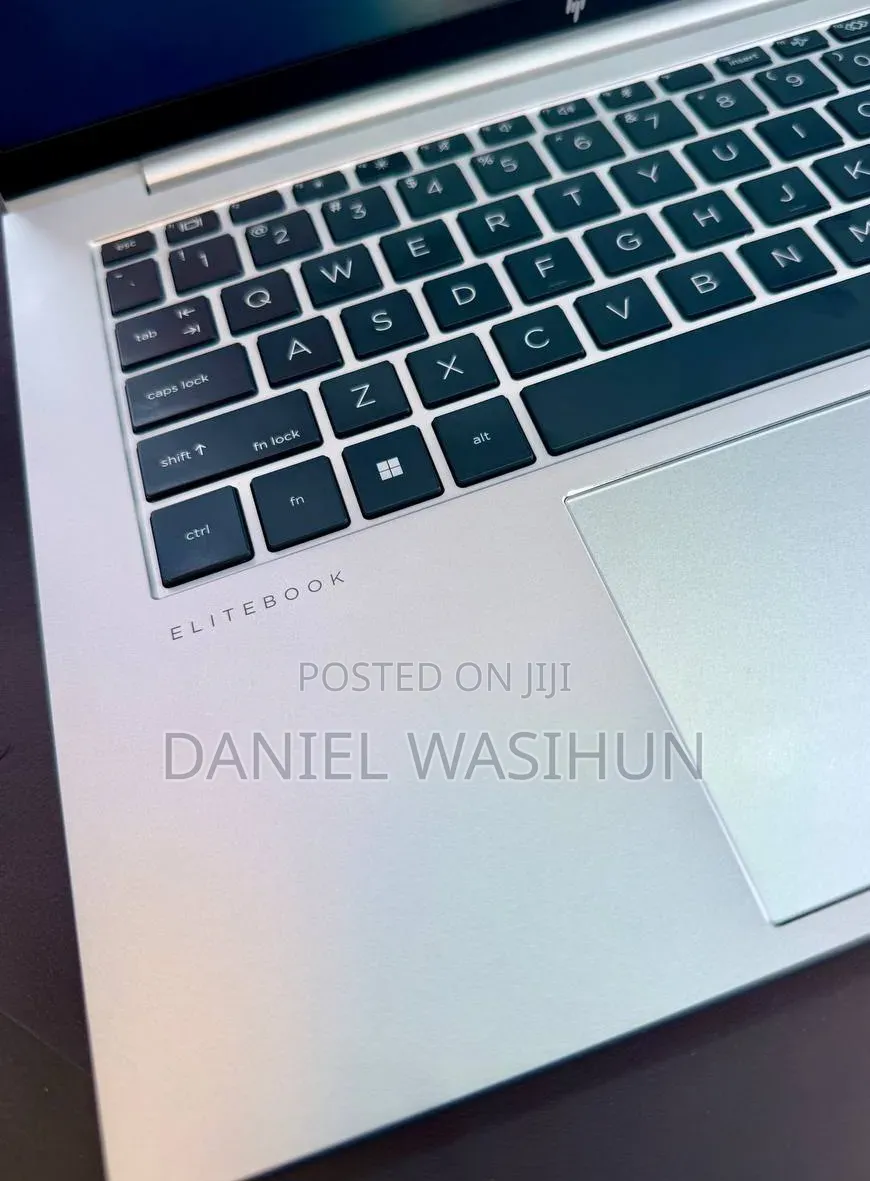 New Laptop HP EliteBook 840 G10 16GB Intel Core i5 SSD 1T