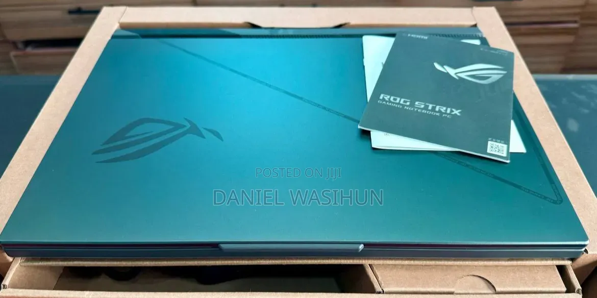 New Laptop Asus ROG Strix G16 G614 16GB Intel Core i7 SSHD (Hybrid) 1T