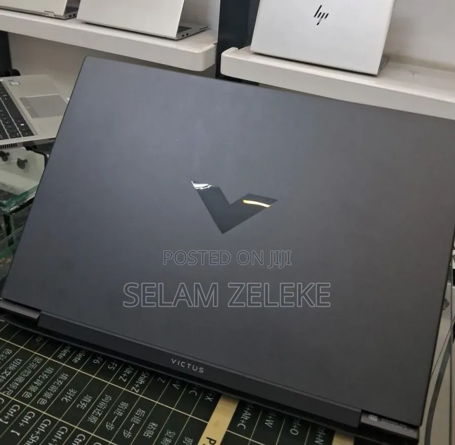 New Laptop HP Victus 16 16GB Intel Core i7 SSD 1T