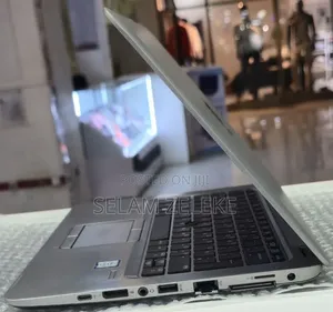 New Laptop HP EliteBook 820 G3 8GB Intel Core i5 HDD 1T