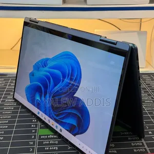 New Laptop Lenovo Yoga 7i 16GB Intel Core i7 SSD 512GB