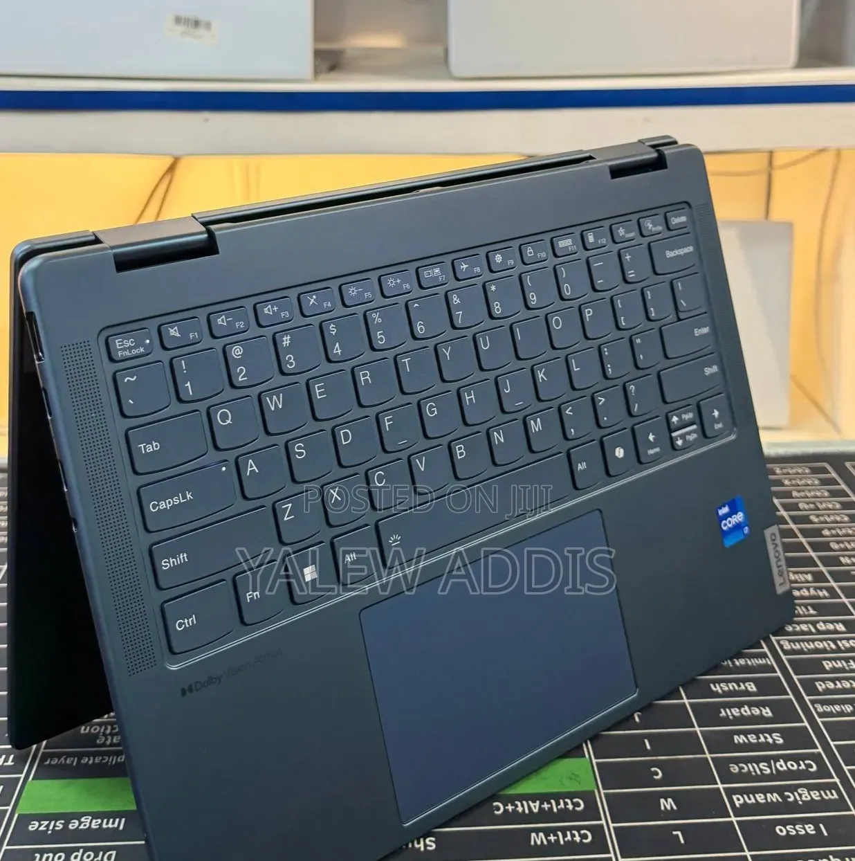 New Laptop Lenovo Yoga 7i 16GB Intel Core i7 SSD 512GB