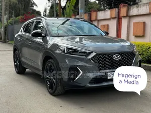 Hyundai Tucson 2022 Gray