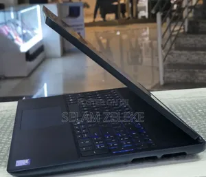 New Laptop Alienware 16x Aurora 32GB Intel Core Ultra 9 SSD 1T