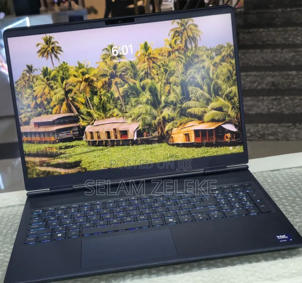 New Laptop Alienware 16x Aurora 32GB Intel Core Ultra 9 SSD 1T