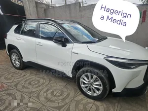 Toyota Corolla Cross 2022 White