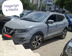Nissan Qashqai 2017 Ivory