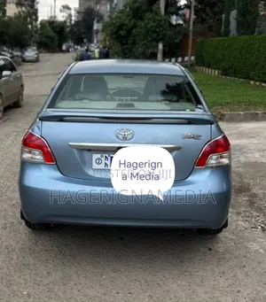Toyota Yaris 2009 Blue