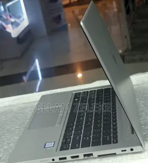 New Laptop HP EliteBook 830 G5 16GB Intel Core i5 SSD 512GB