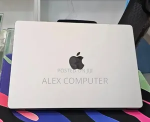 New Laptop Apple MacBook Pro 2023 M3 8GB Apple M3 SSD 512GB