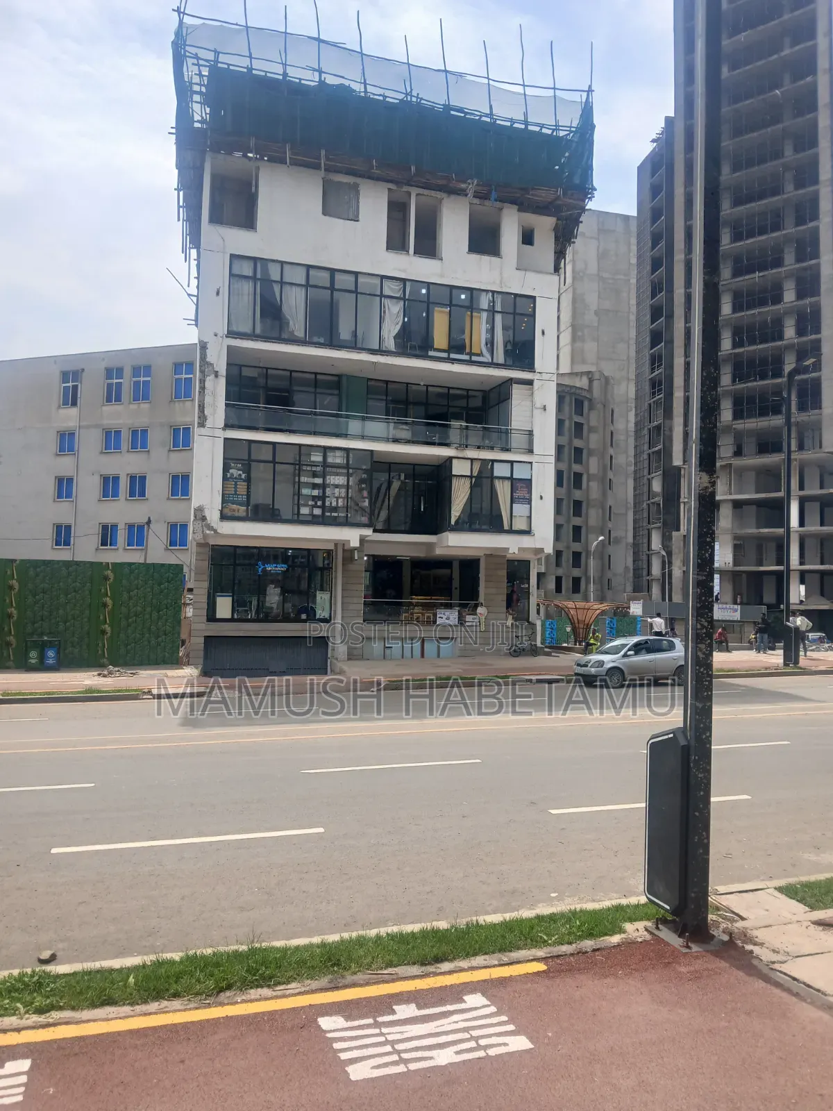 Furnished 20bdrm Penthouse in ህንፃ, Yeka for sale