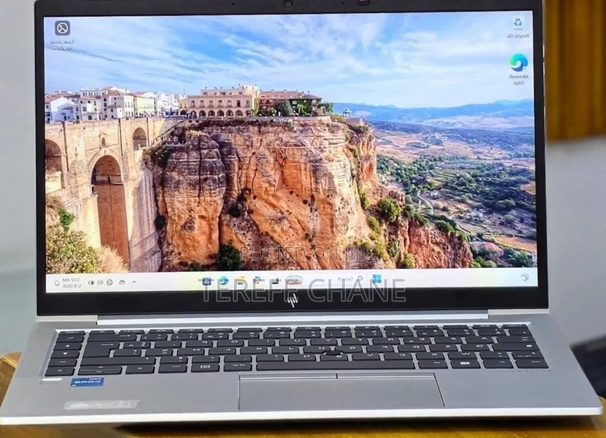 New Laptop HP EliteBook 840 16GB Intel Core i5 SSD 512GB