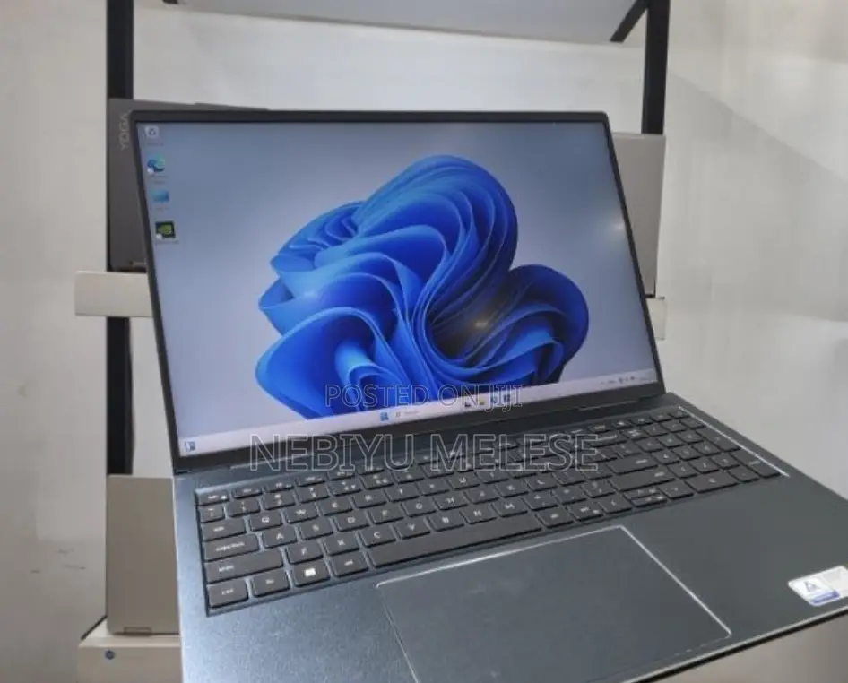 New Laptop Dell Inspiron 15 16GB Intel Core i7 SSD 512GB