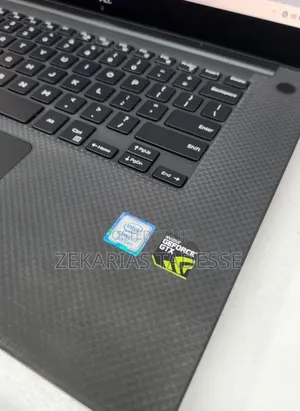 New Laptop Dell XPS 15 16GB Intel Core i7 SSD 512GB