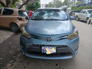 Toyota Yaris 2014 Blue