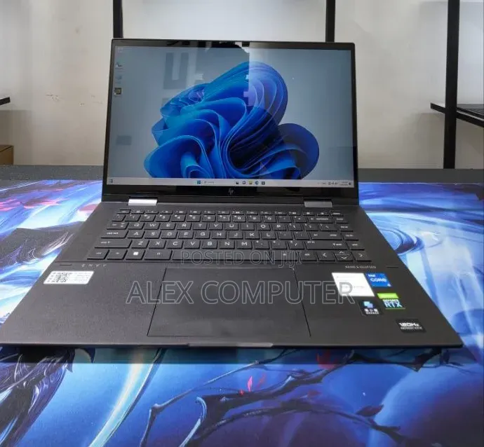 New Laptop HP Envy x360 16GB Intel Core i5 SSD 512GB