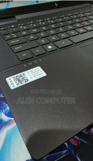 New Laptop HP Envy x360 16GB Intel Core i5 SSD 512GB