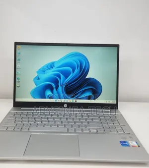 New Laptop HP Pavilion 15 16GB Intel Core i5 SSD 1T