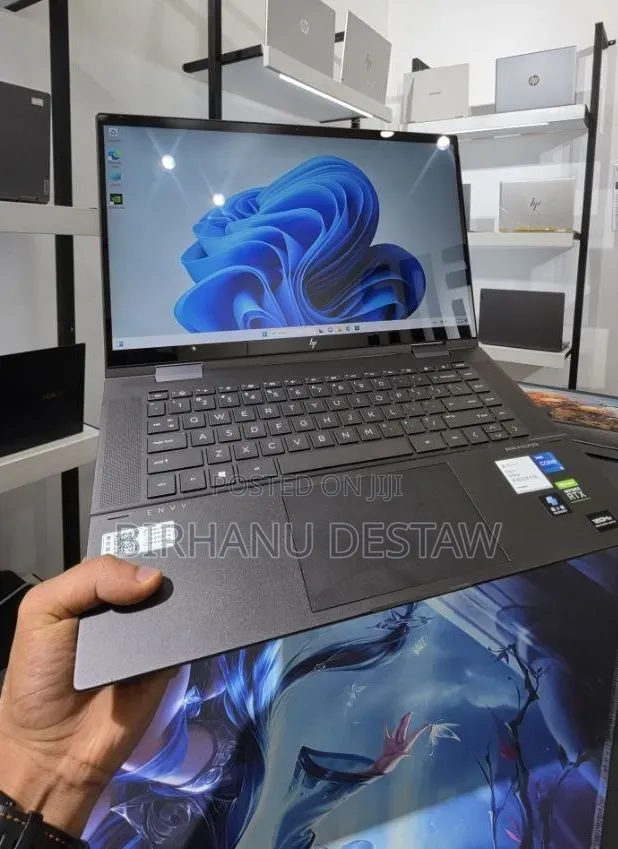 New Laptop HP Envy x360 16GB Intel Core i5 SSD 512GB