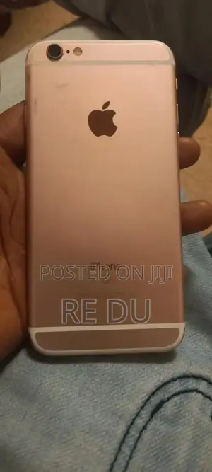 Apple iPhone 6s 16 GB Gold