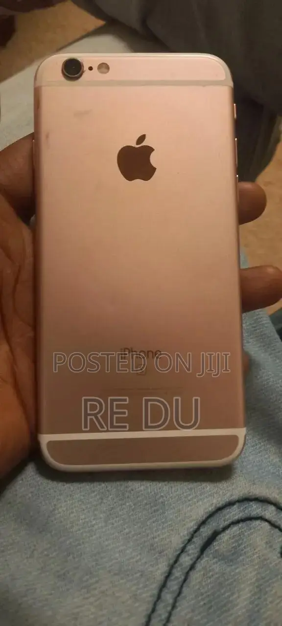 Apple iPhone 6s 16 GB Gold