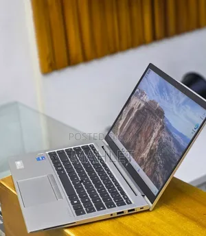 New Laptop HP EliteBook 840 G8 16GB Intel Core i5 SSD 512GB