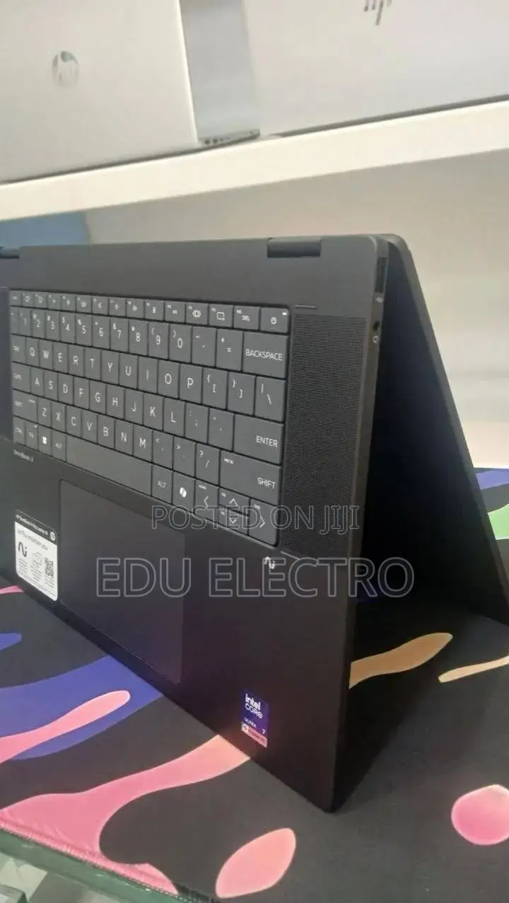 New Laptop HP OmniBook X Flip 16" 16GB Intel Core Ultra 7 SSD 1T