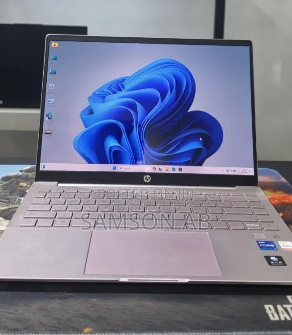 New Laptop HP Pavilion 14 16GB Intel Core i7 SSD 512GB