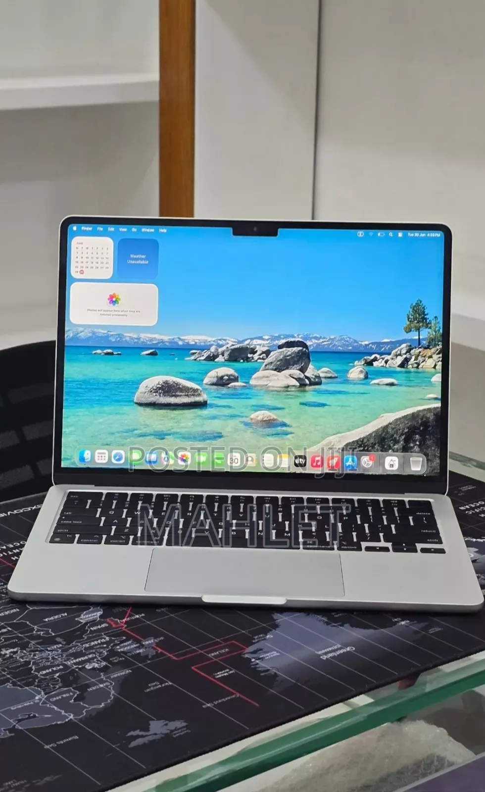 New Laptop Apple MacBook Air 2024 M3 16GB Apple M3 SSD 256GB