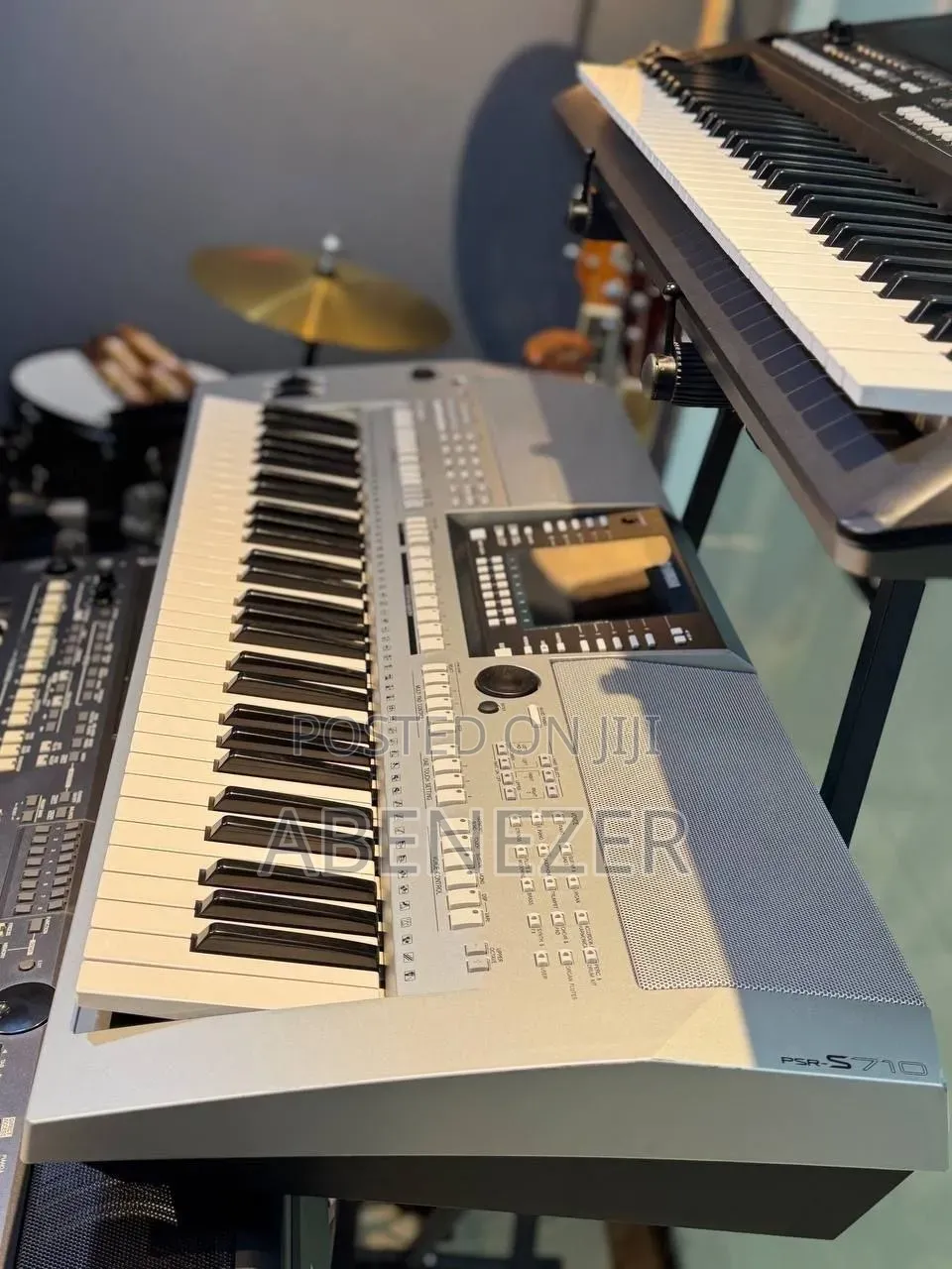 Yamaha PSR 710 Keyboard
