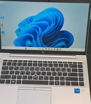 New Laptop HP EliteBook 840 G8 16GB Intel Core i5 SSD 512GB