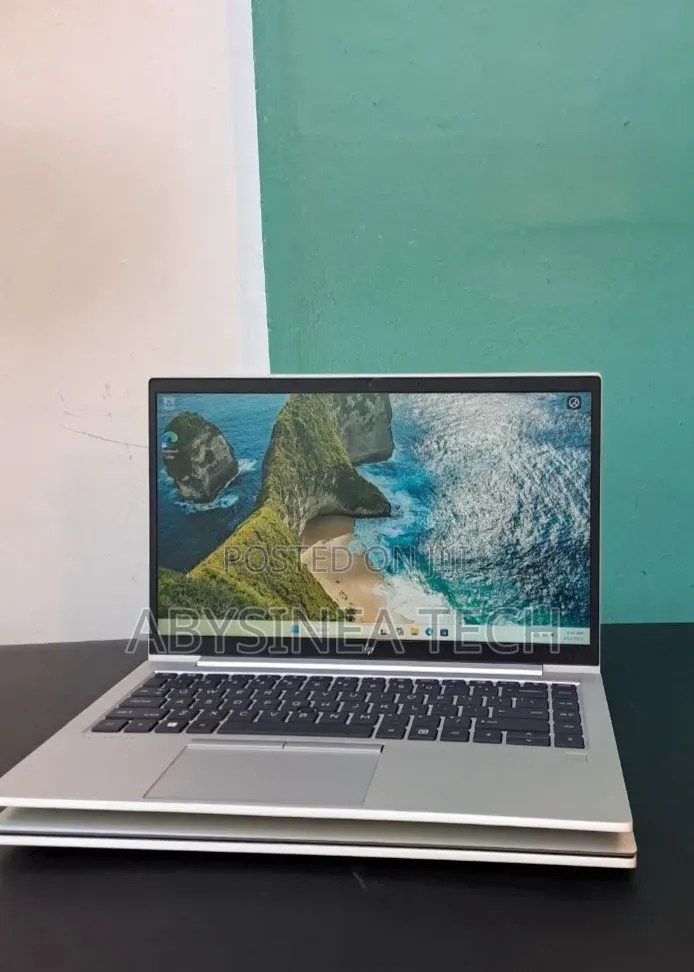 New Laptop HP EliteBook 840 G7 16GB Intel Core i5 SSD 512GB