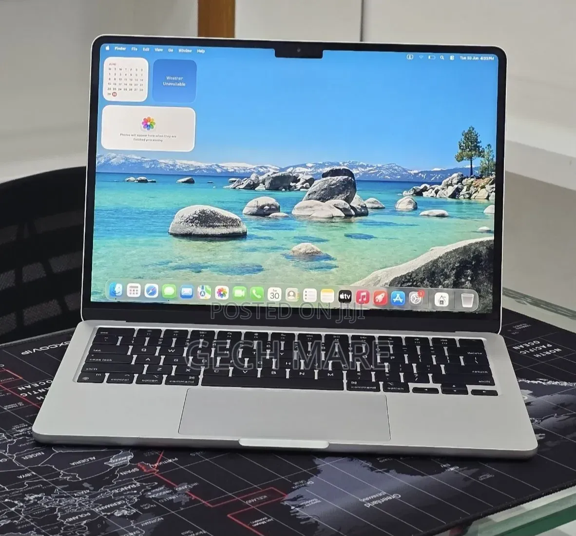 New Laptop Apple MacBook Air 2024 M3 16GB Intel SSD 256GB