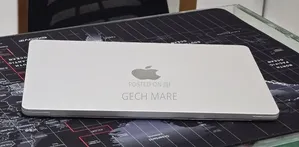 New Laptop Apple MacBook Air 2024 M3 16GB Intel SSD 256GB