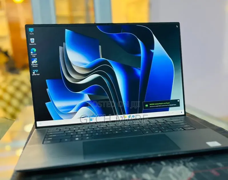 New Laptop Dell XPS 15 16GB Intel Core i7 SSD 512GB