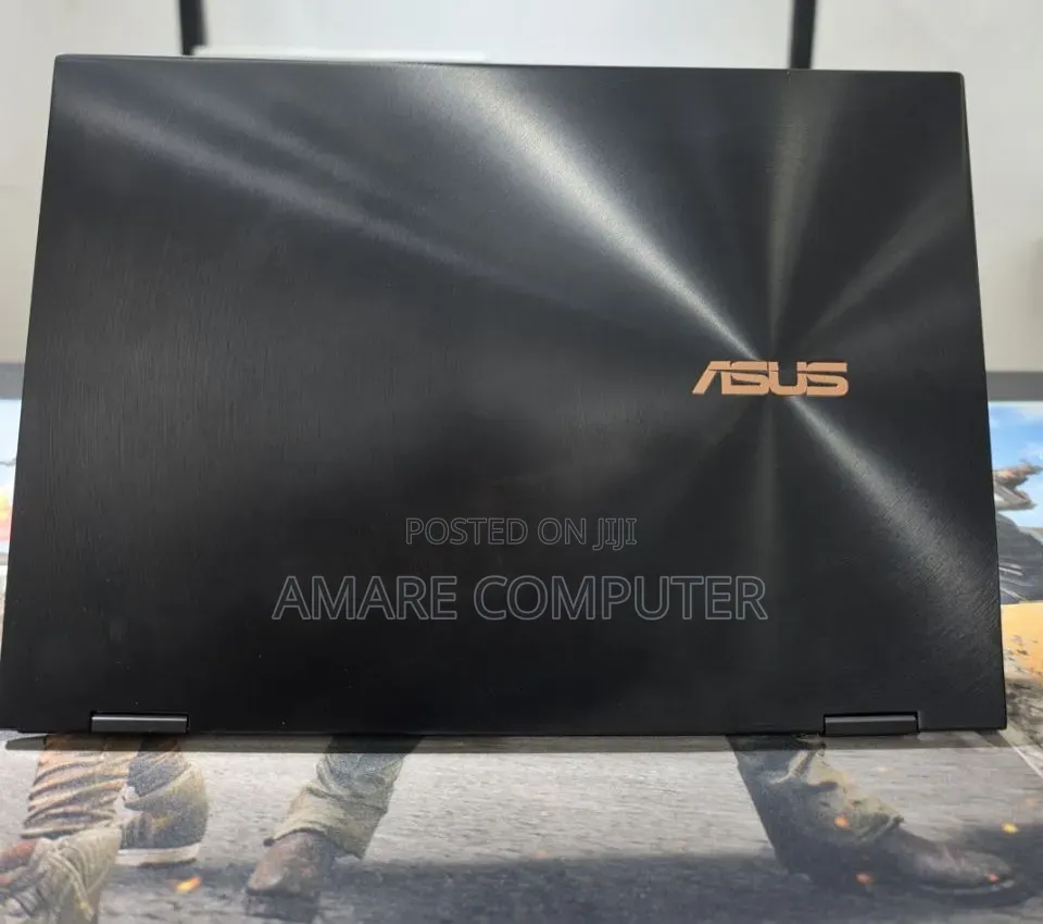 New Laptop Asus ZenBook 13 UX331UN 16GB Intel Core i7 SSD 512GB