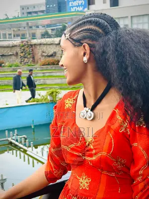 Red Ashenda 2018 EC Singer Chiffon Dress | Zenbil Chiffon Ethiopia