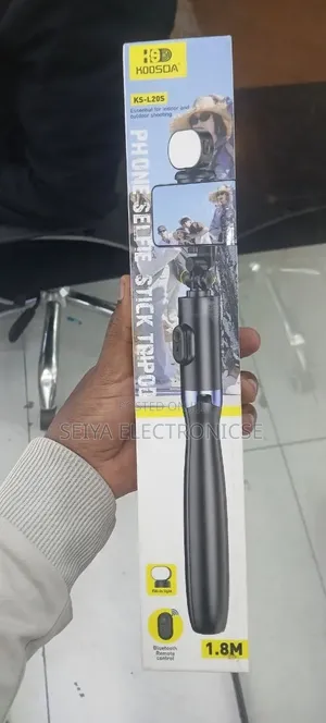 Koosda KS-L20S Selfie Stick Tripod
