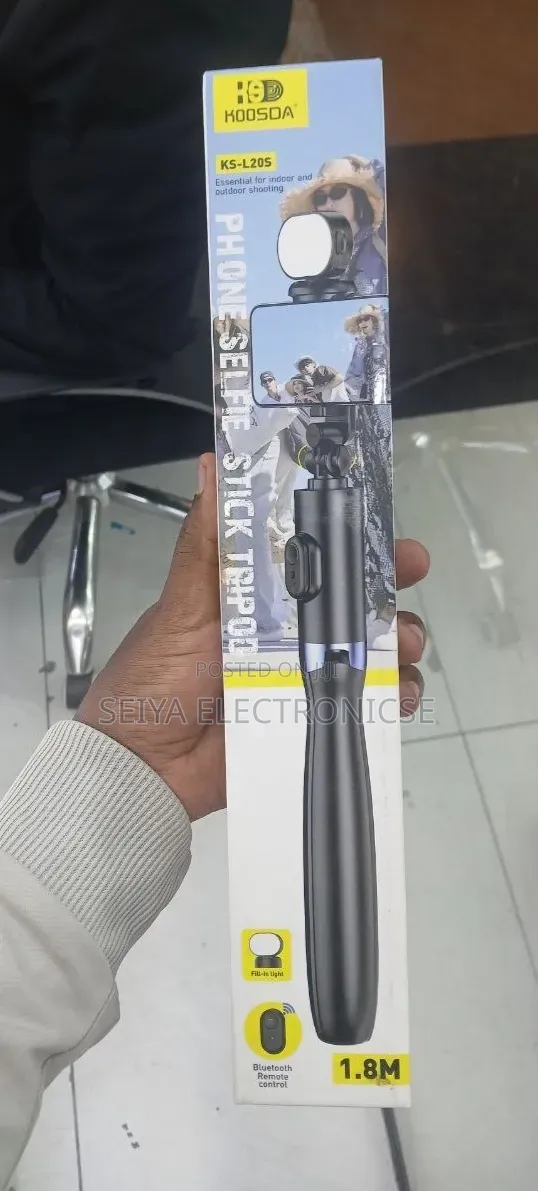 Koosda KS-L20S Selfie Stick Tripod