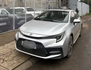 Toyota Corolla 2022 Gray