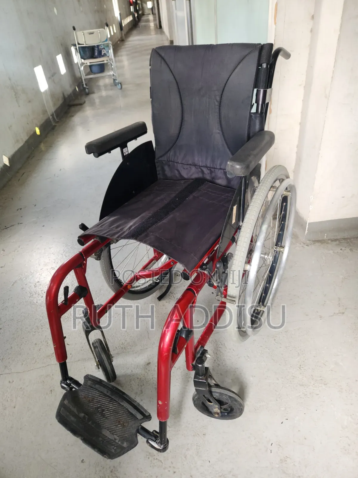 Kar Ergonomic Wheelchair in 18" Seat and Quick Release Axles Red Frame