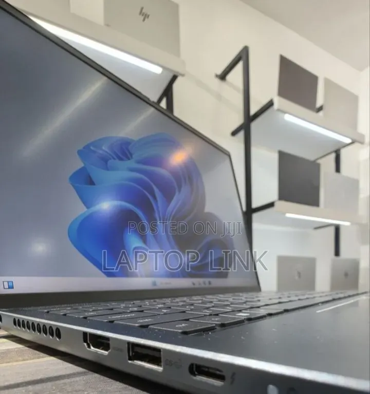 New Laptop Dell Inspiron 15 16GB Intel Core i7 SSD 512GB