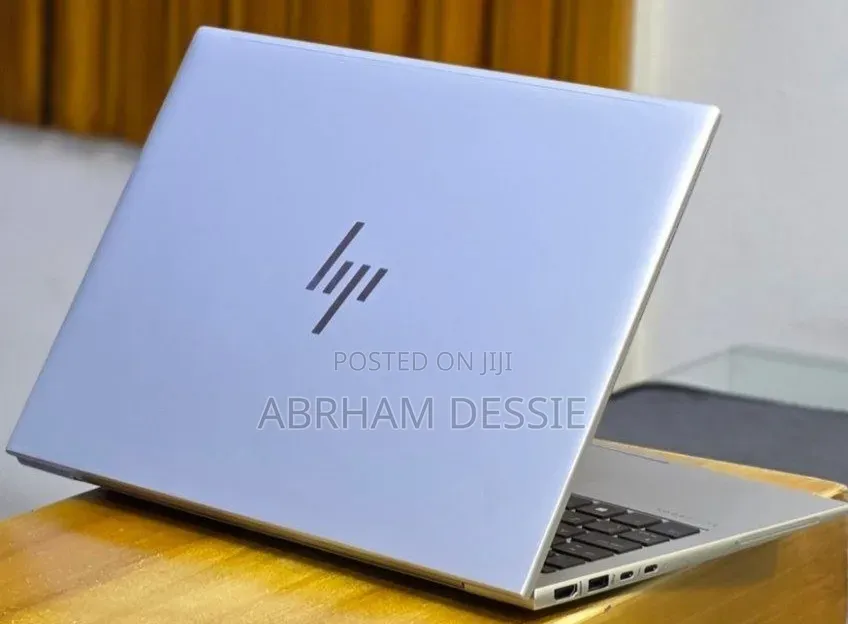 New Laptop HP 16GB Intel Core Ultra 7 SSD 512GB