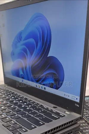 New Laptop Lenovo ThinkPad T14s G4 16GB Intel Core i5 SSD 512GB