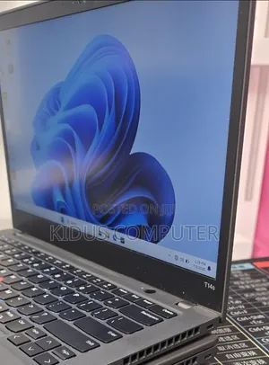 New Laptop Lenovo ThinkPad T14s G4 16GB Intel Core i5 SSD 512GB