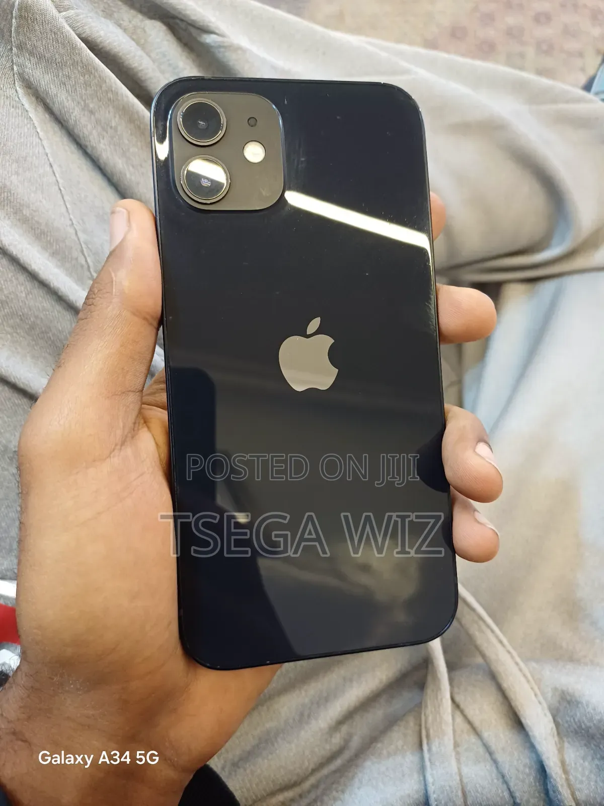 Apple iPhone 12 64 GB