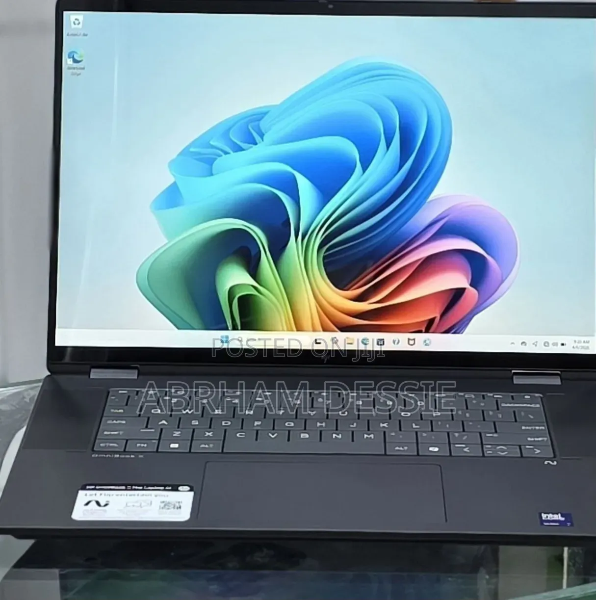 New Laptop HP 16GB Intel Core Ultra 7 SSD 1T