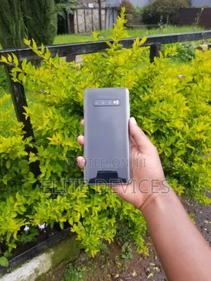 New Samsung Galaxy S10 Plus 128 GB Black